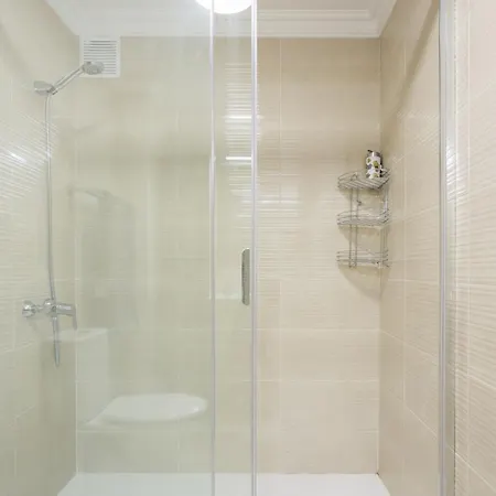 Two 250m From Americas Apartment *